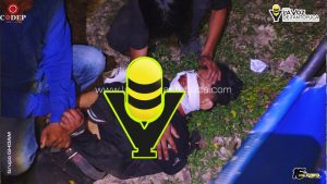 Joven motociclista resulta lesionado tras derrapar en Mancornadero