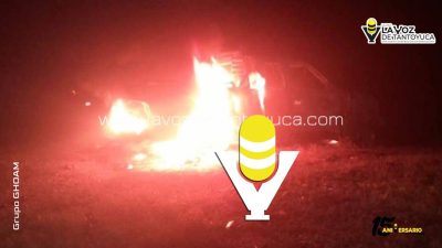 Camioneta queda reducida a cenizas tras incendio