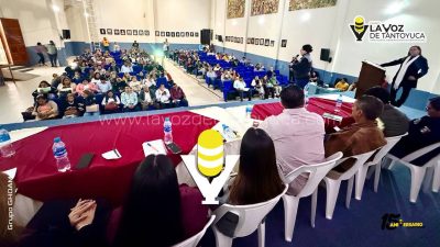 Alcalde de Tantoyuca se reúne con autoridades educativas