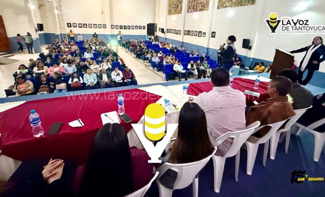 Alcalde de Tantoyuca se reúne con autoridades educativas