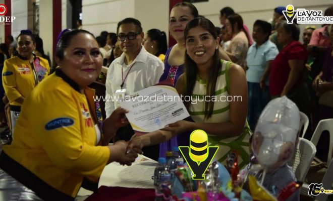 photo_5159072892023672378_y