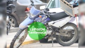 Choque de motos deja solo daños materiales 
