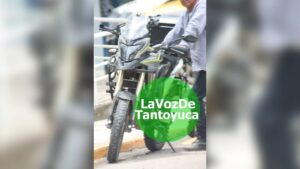 Choque de motos deja solo daños materiales 