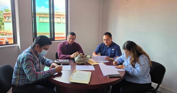 Ayuntamiento de Chicontepec avanza en proceso de escrituración de tres colonias